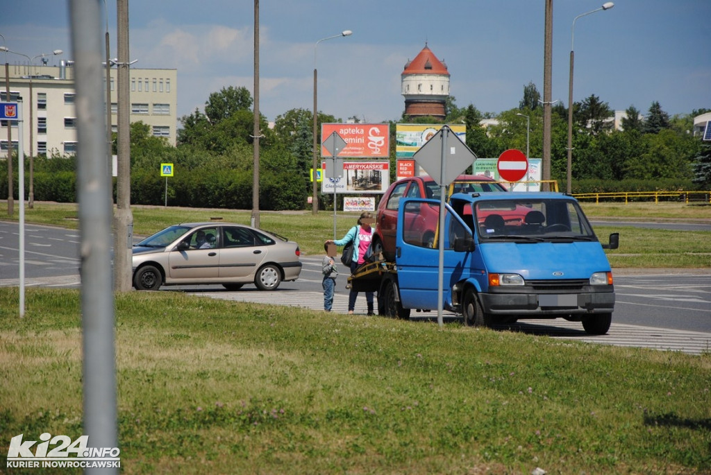 Potrójna kraksa na rąbińskim skrzyżowaniu