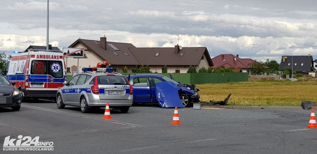 Wypadek na skrzyżowaniu Pileckiego z Orłowską