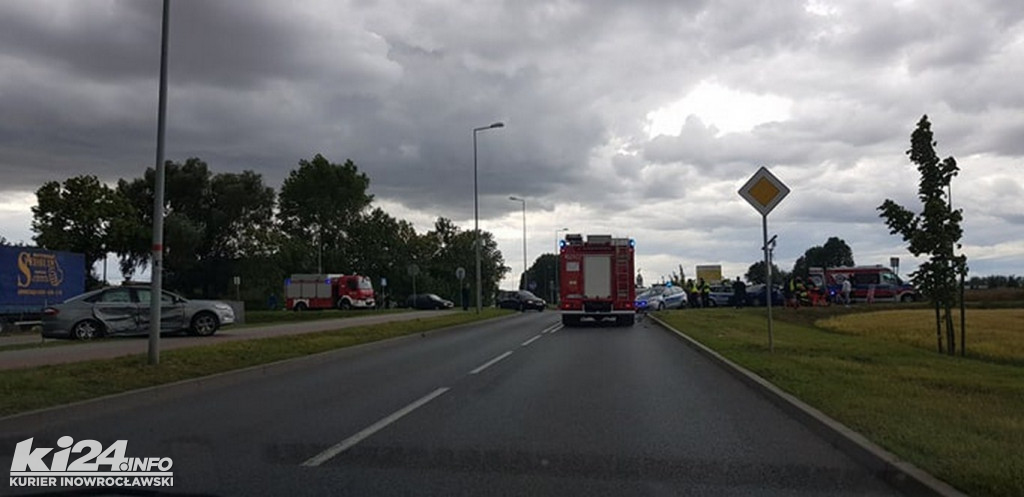 Wypadek na skrzyżowaniu Pileckiego z Orłowską
