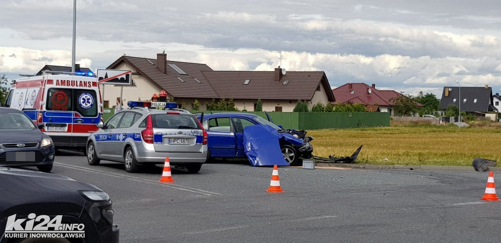 Wypadek na skrzyżowaniu Pileckiego z Orłowską