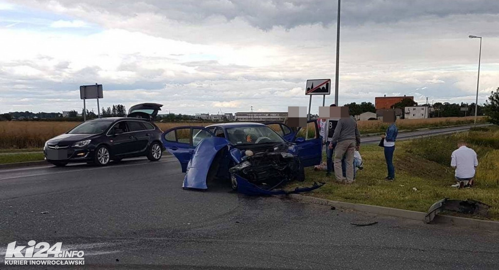 Wypadek na skrzyżowaniu Pileckiego z Orłowską