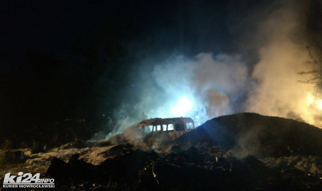 Pożar składowiska odpadów w Wielowsi