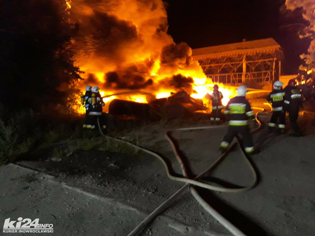 Pożar składowiska odpadów w Wielowsi