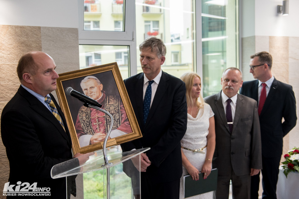 Nowe baseny i pijalnia wód otwarte