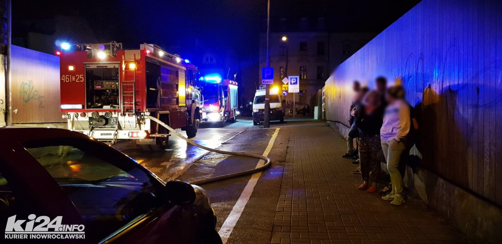 Nocny pożar w centrum Inowrocławia