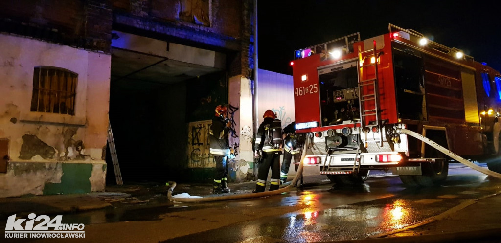 Nocny pożar w centrum Inowrocławia