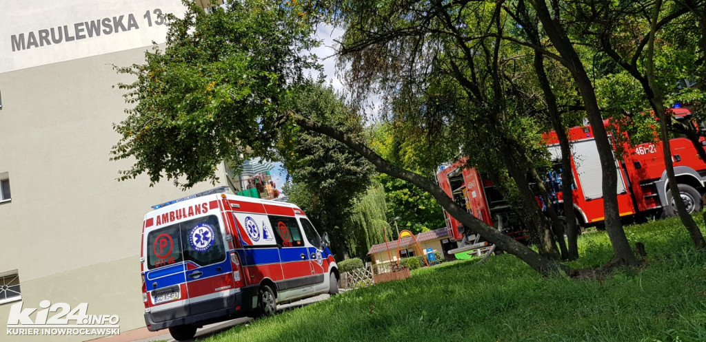 Mężczyzna ewakuowany z zadymionego mieszkania na os. Piastowskim