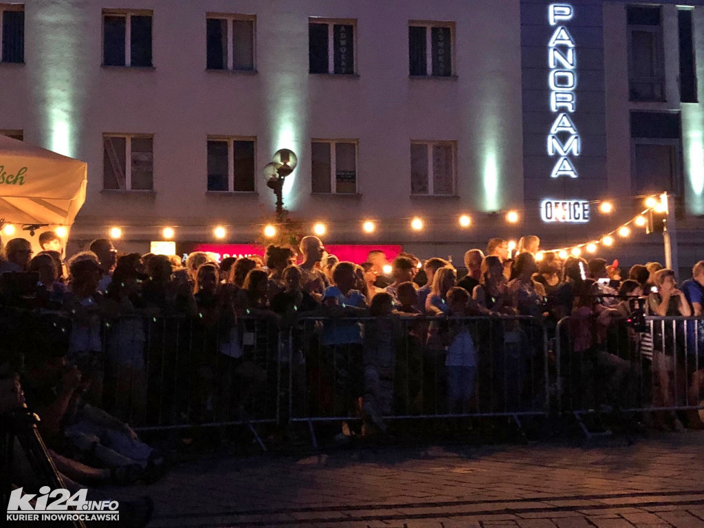 Fireshow na inowrocławskim Rynku