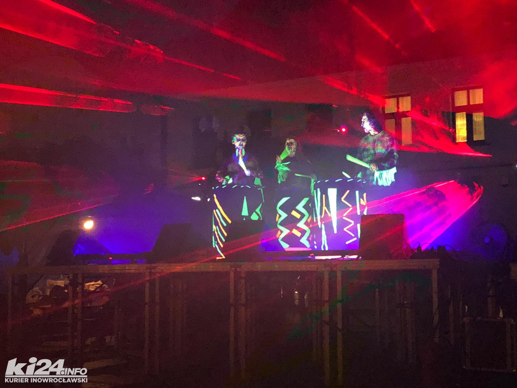 Fireshow na inowrocławskim Rynku