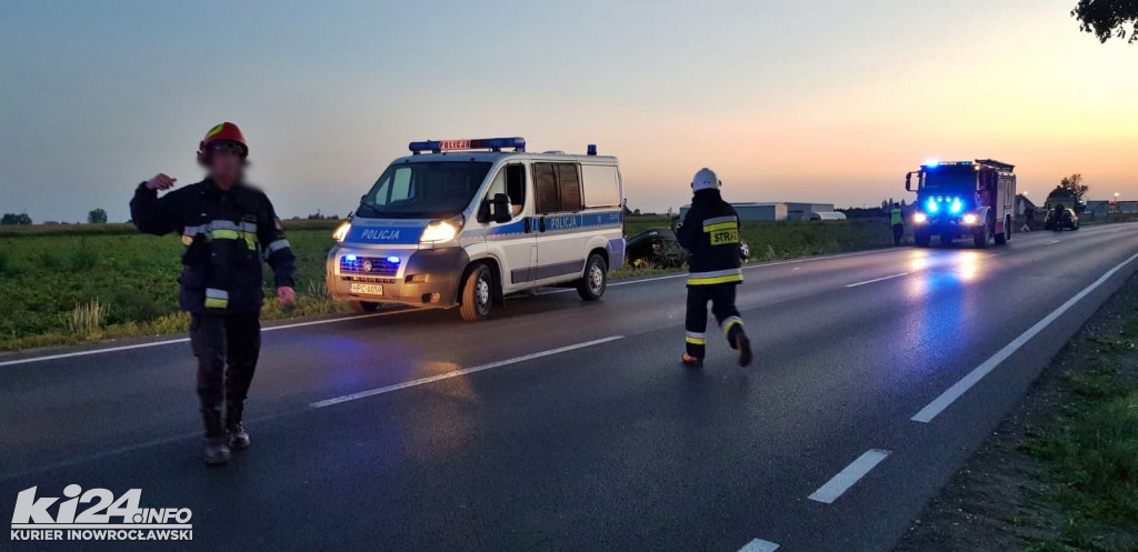 Dachowanie osobówki w Wielowsi
