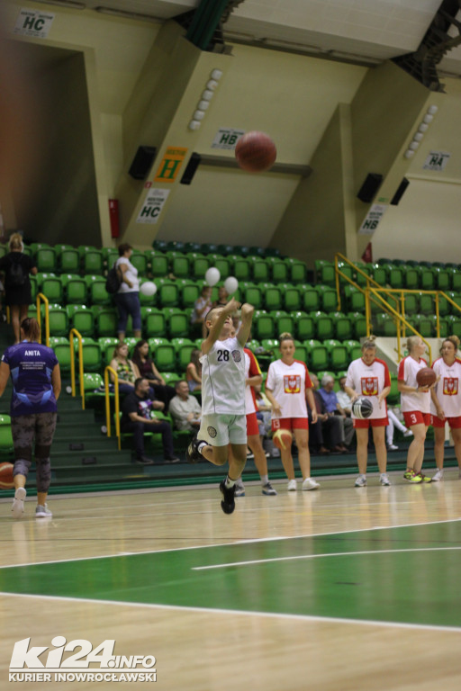 Rodzinny świat basketu