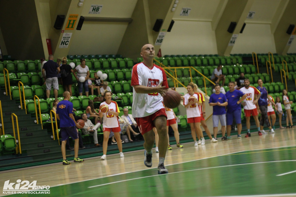 Rodzinny świat basketu