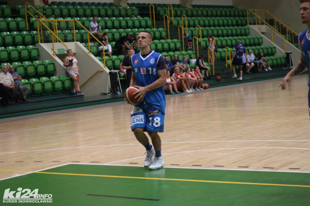 Rodzinny świat basketu