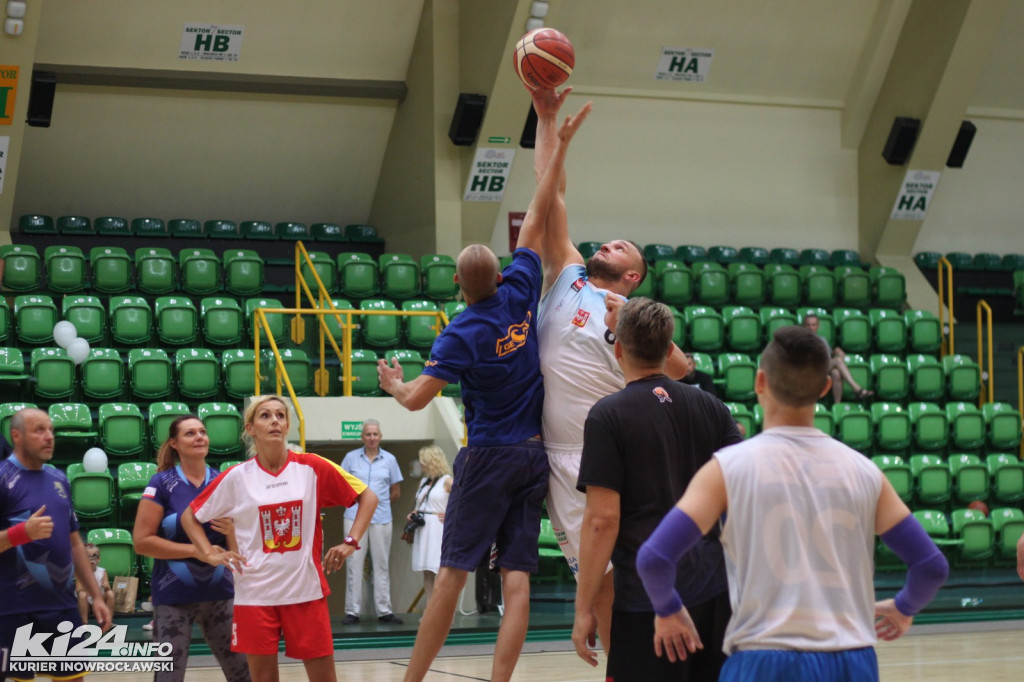 Rodzinny świat basketu