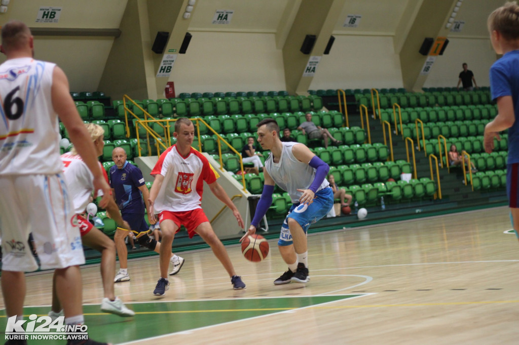 Rodzinny świat basketu