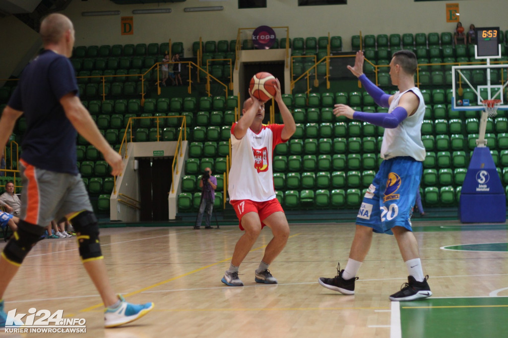 Rodzinny świat basketu