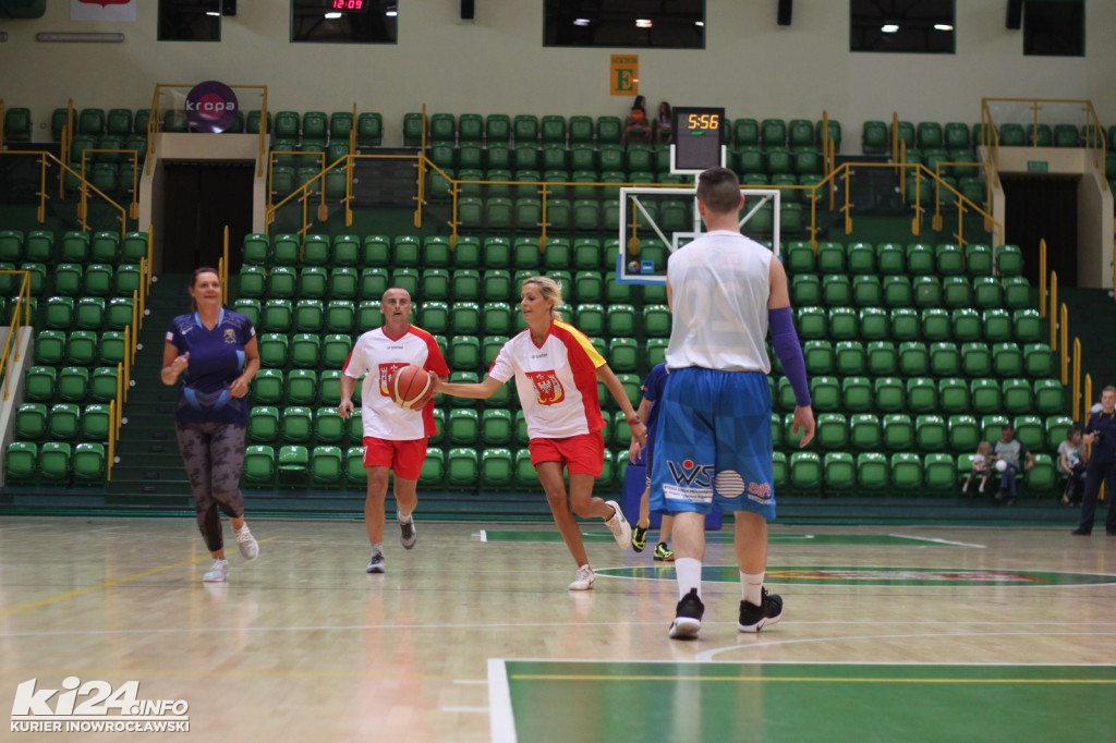 Rodzinny świat basketu
