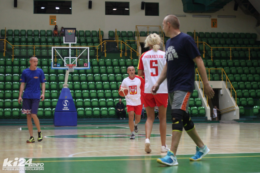 Rodzinny świat basketu