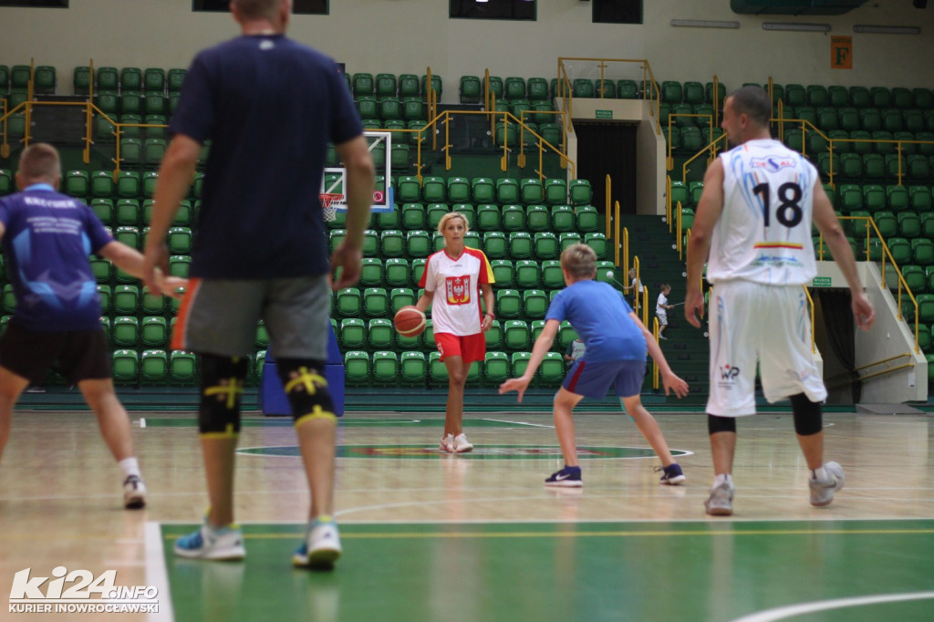 Rodzinny świat basketu