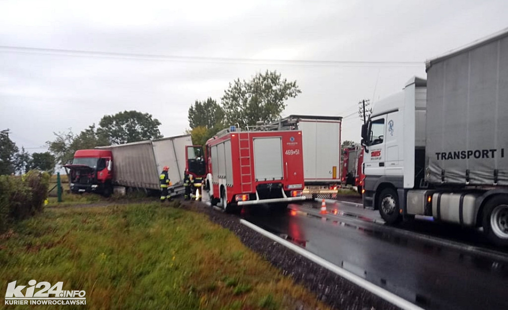Wypadek ciężarówki w Wielowsi pod Gniewkowem