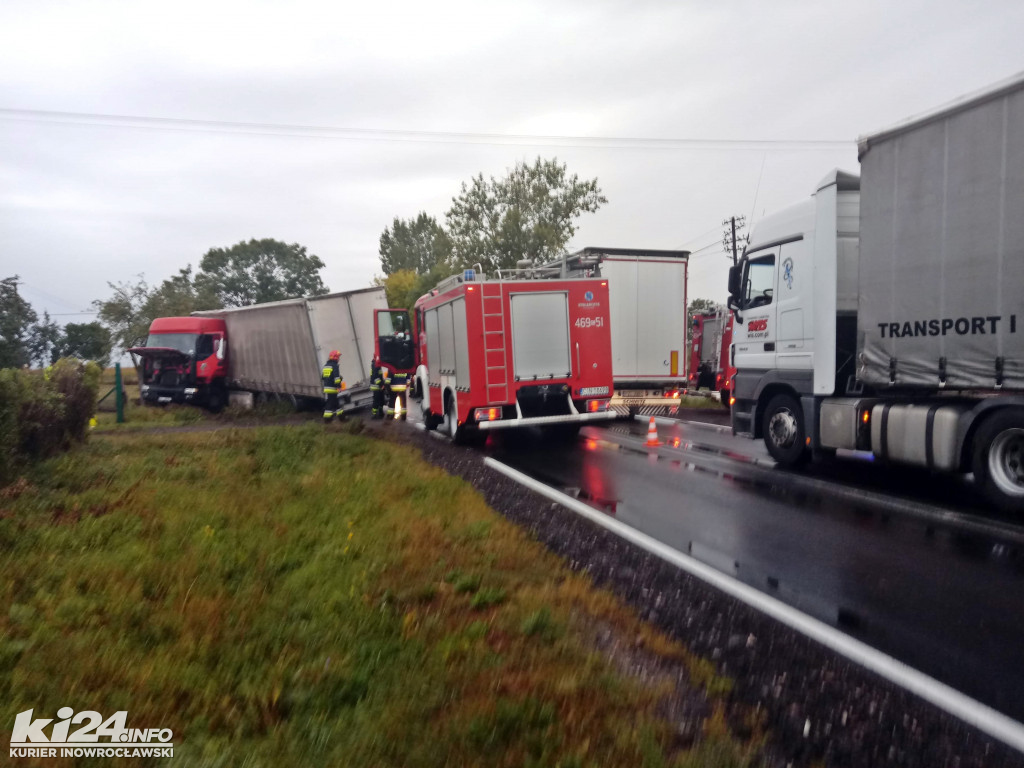 Wypadek ciężarówki w Wielowsi pod Gniewkowem