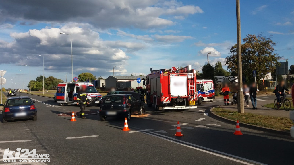 Wypadek na rondzie Marcinkowskiego/Metalowców