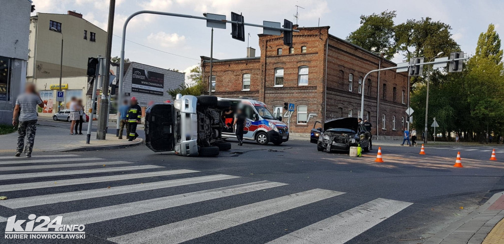 Groźny wypadek na skrzyżowaniu Andrzeja i Św. Ducha