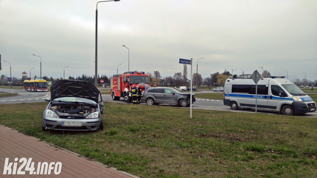 Audi zderzyło się z fordem