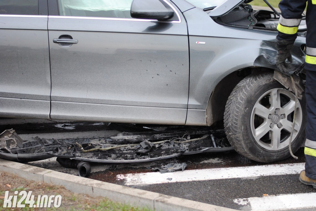 Audi zderzyło się z fordem