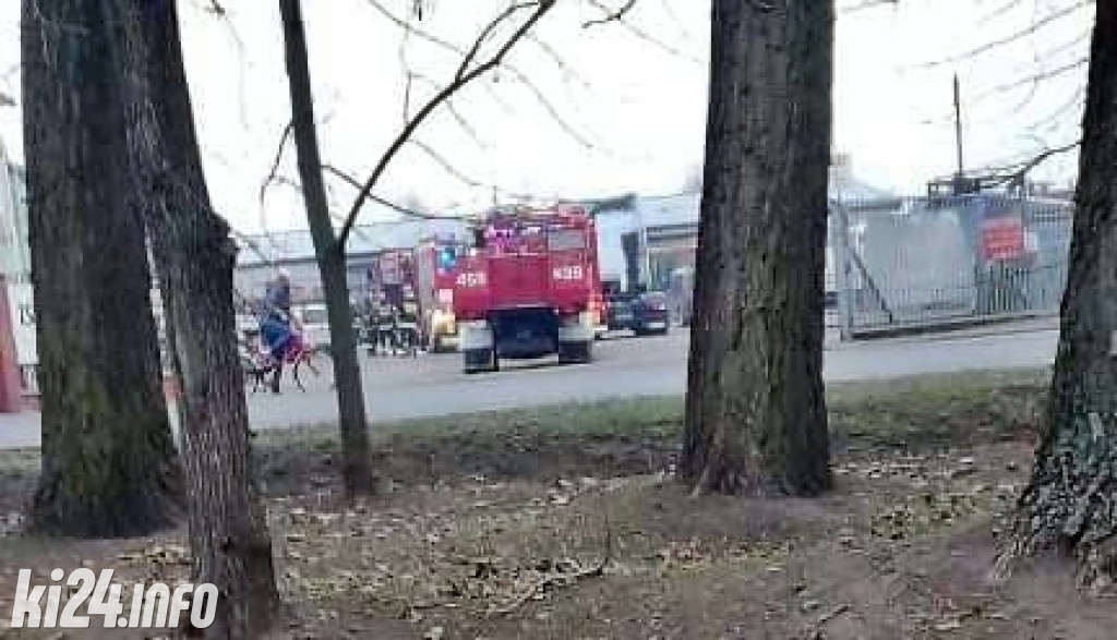 Kłęby dymu nad Pakością