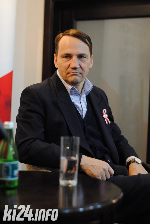 Radosław Sikorski w Bibliotece Miejskiej