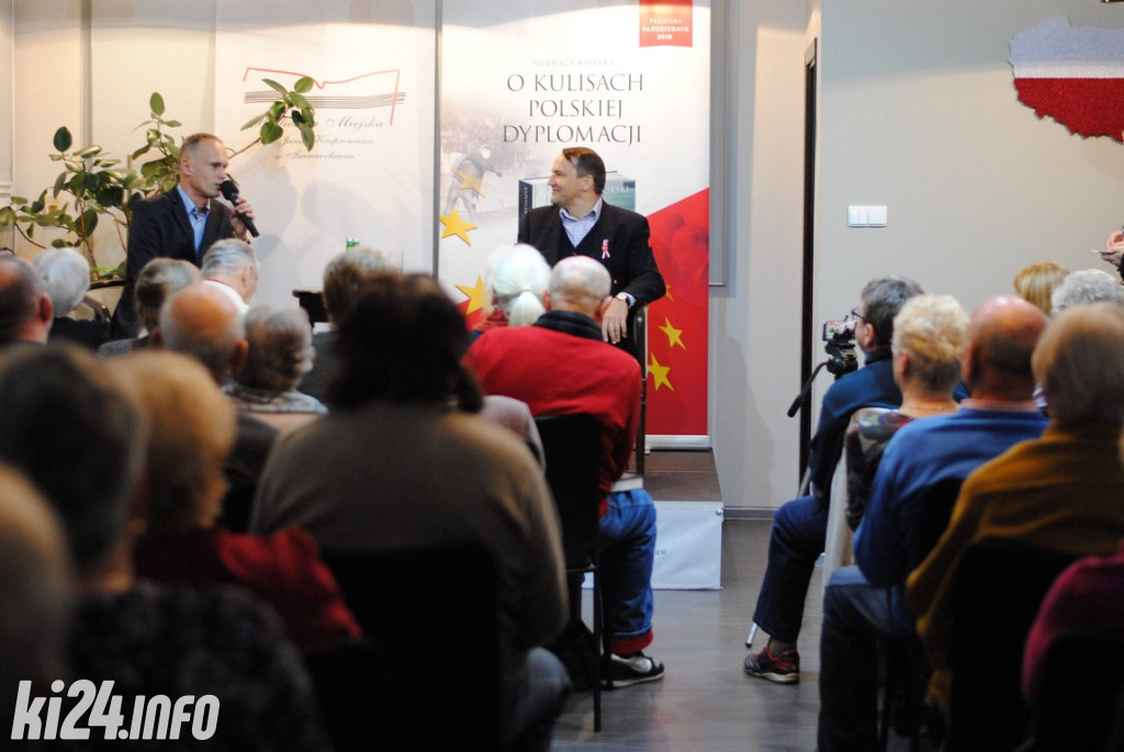 Radosław Sikorski w Bibliotece Miejskiej