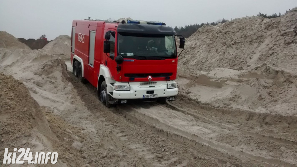 Ćwiczenia kierowców pojazdów strażackich