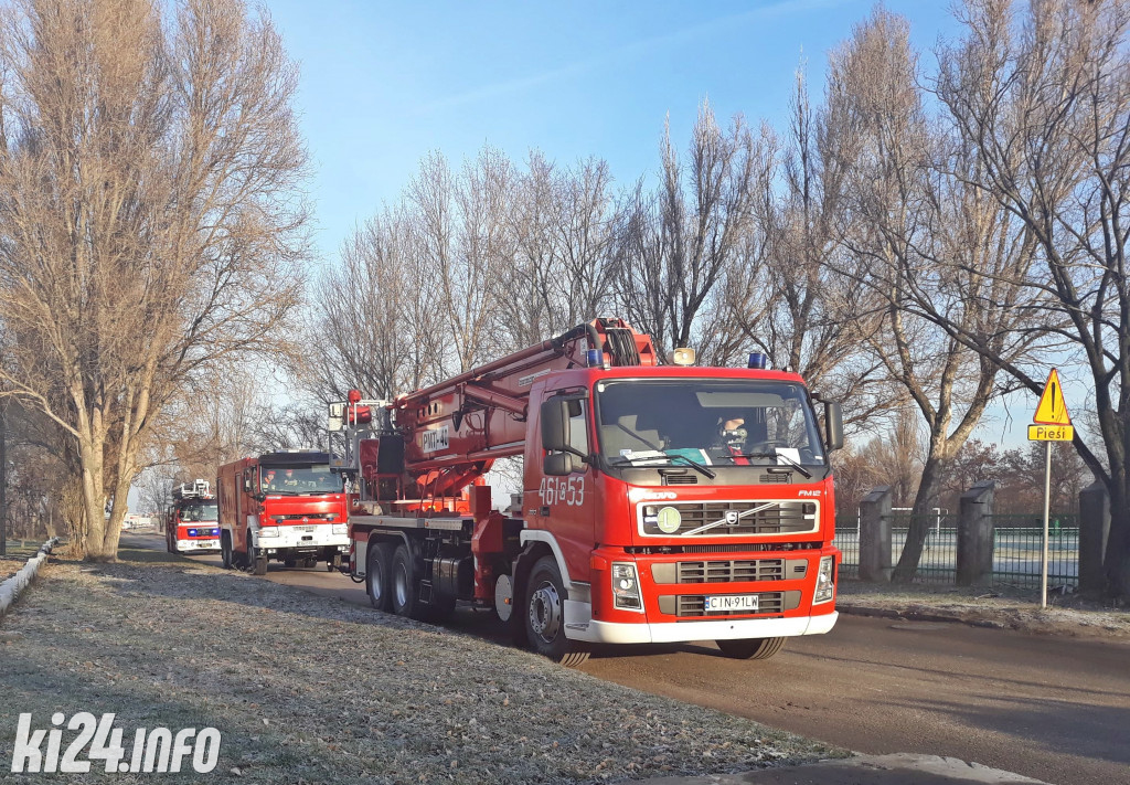 Pożar w remontowanej hali w Mątwach