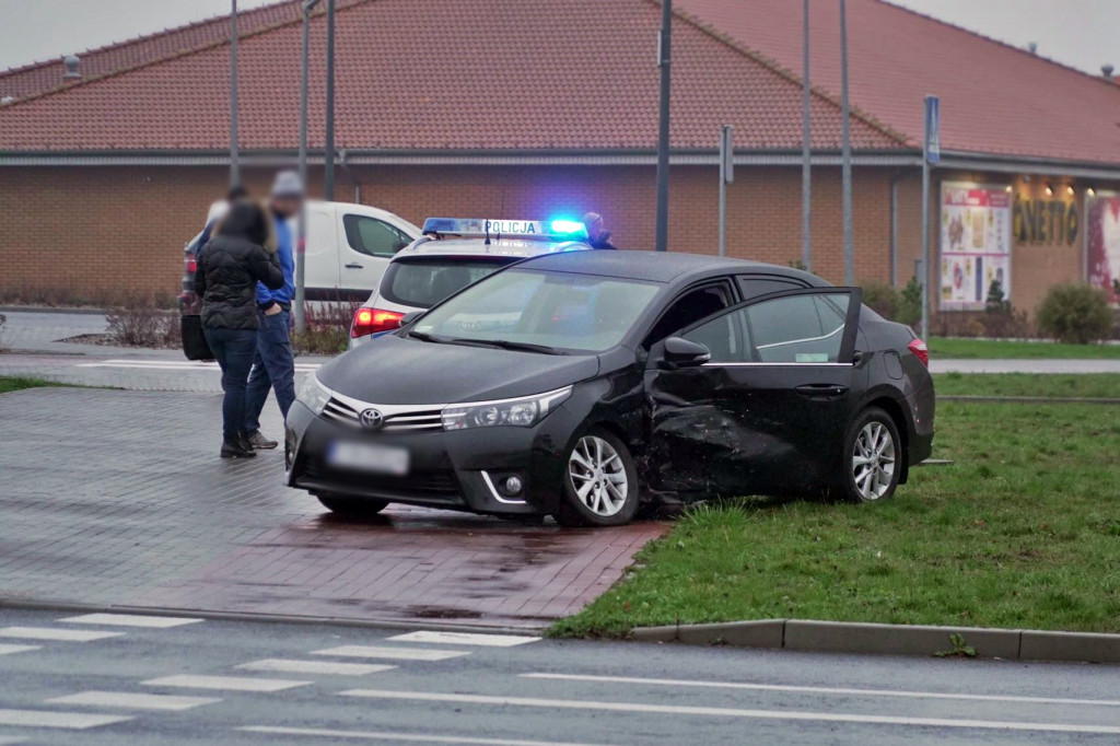 Kolizja na rąbińskim skrzyżowaniu