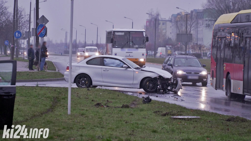 Kolizja na rąbińskim skrzyżowaniu