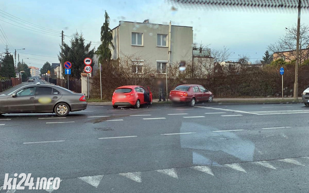 Groźna kraksa na Poznańskiej