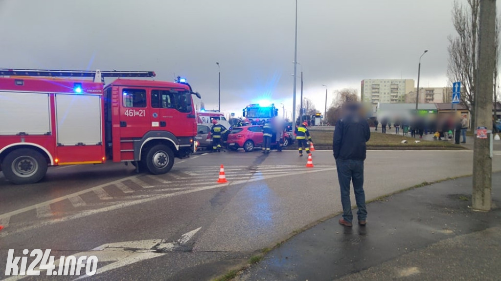 Groźna kolizja na skrzyżowaniu na Rąbinie