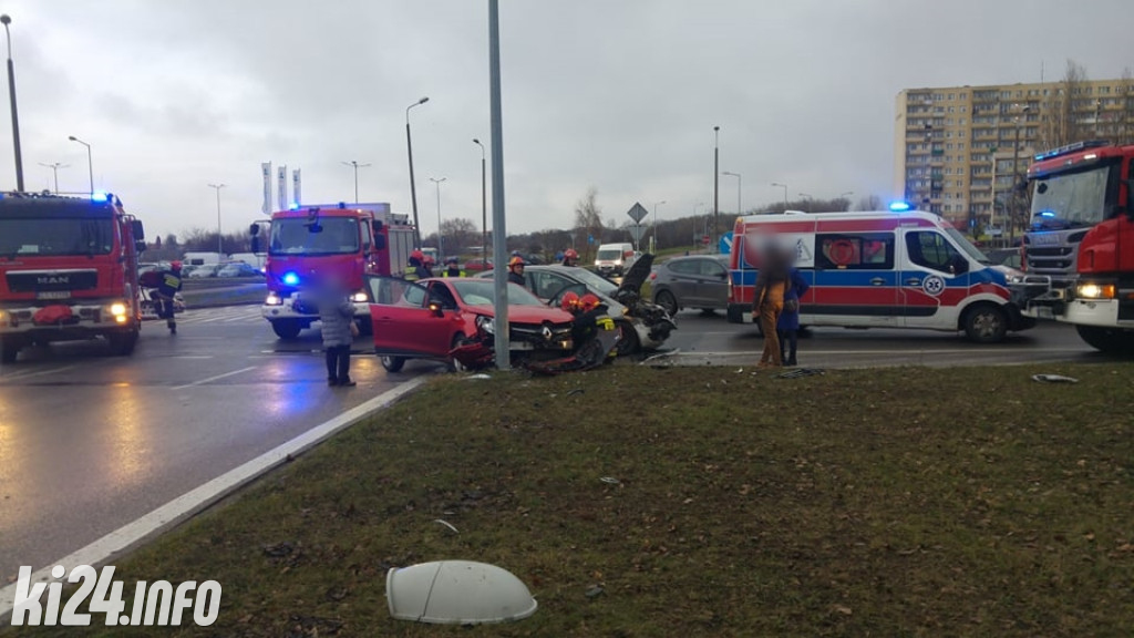 Groźna kolizja na skrzyżowaniu na Rąbinie