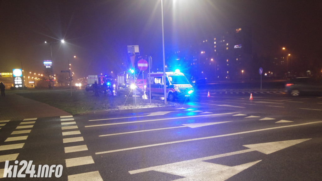 Kolizja na skrzyżowaniu WP i Niepodległości