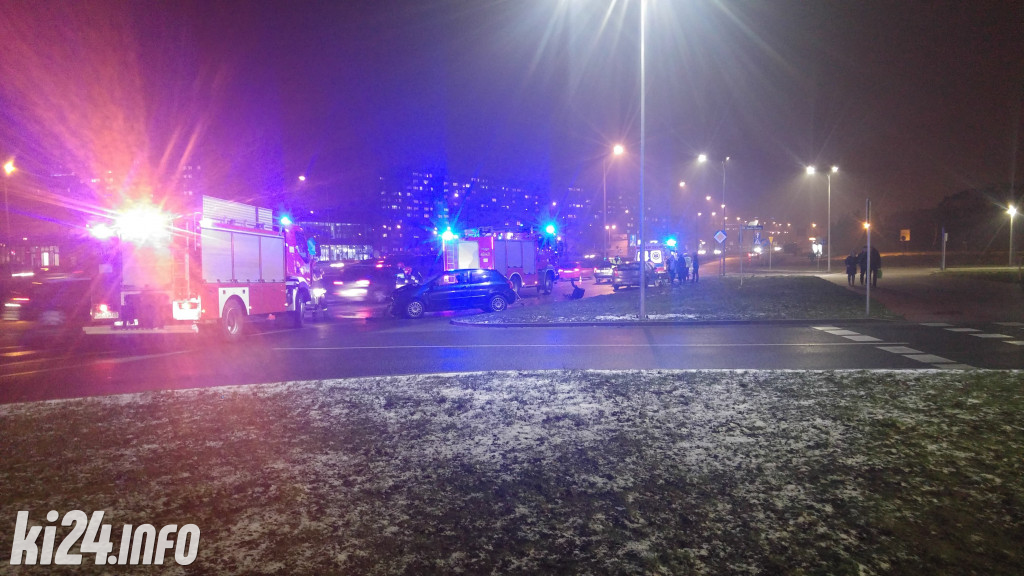 Kolizja na skrzyżowaniu WP i Niepodległości