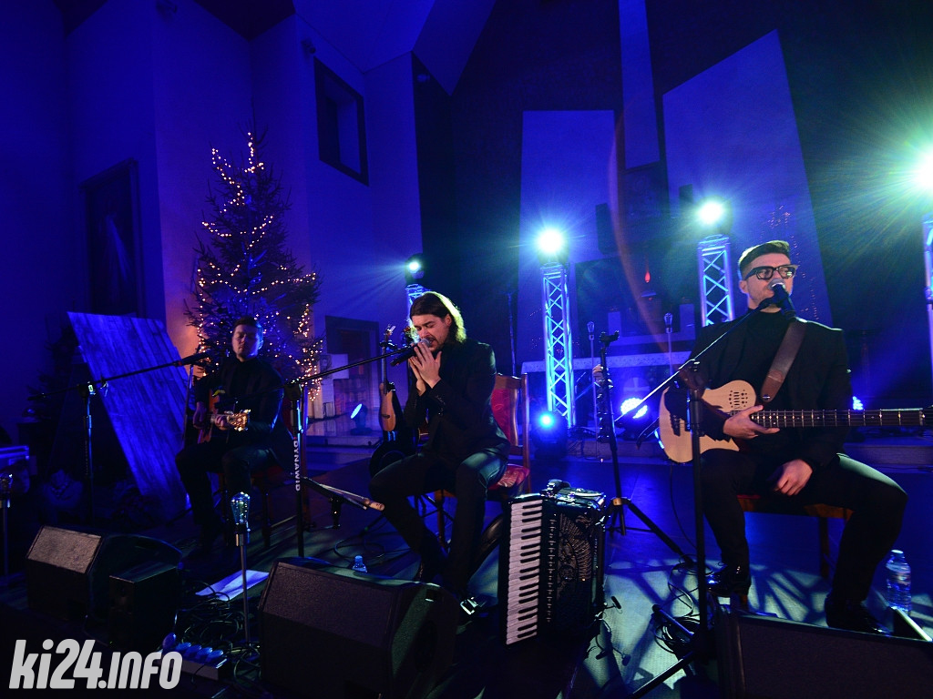 Koncert kolęd z zespołem Pectus