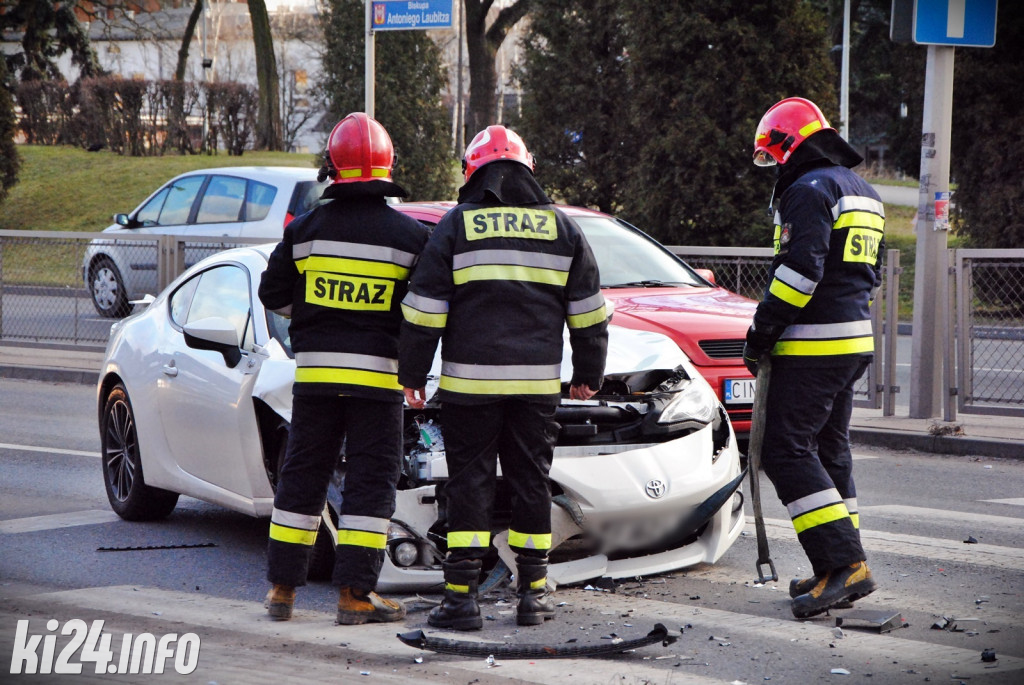 Toyota uderzyła w forda