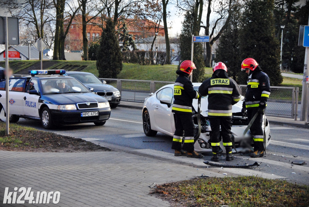 Toyota uderzyła w forda