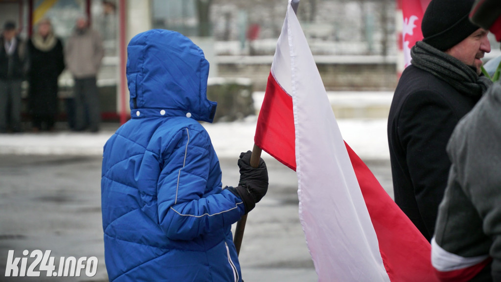 Odsłonięcie tablicy na dworcu PKP