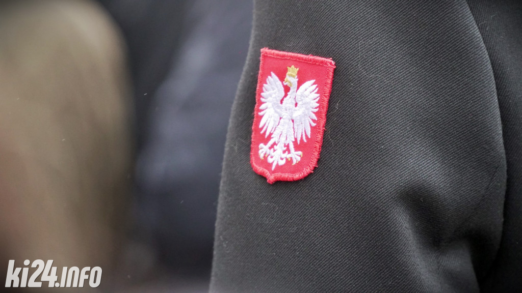 Odsłonięcie tablicy na dworcu PKP