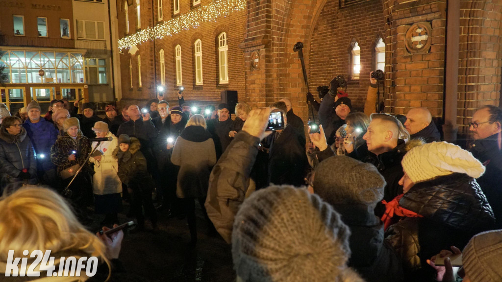 Wiec pamięci Pawła Adamowicza
