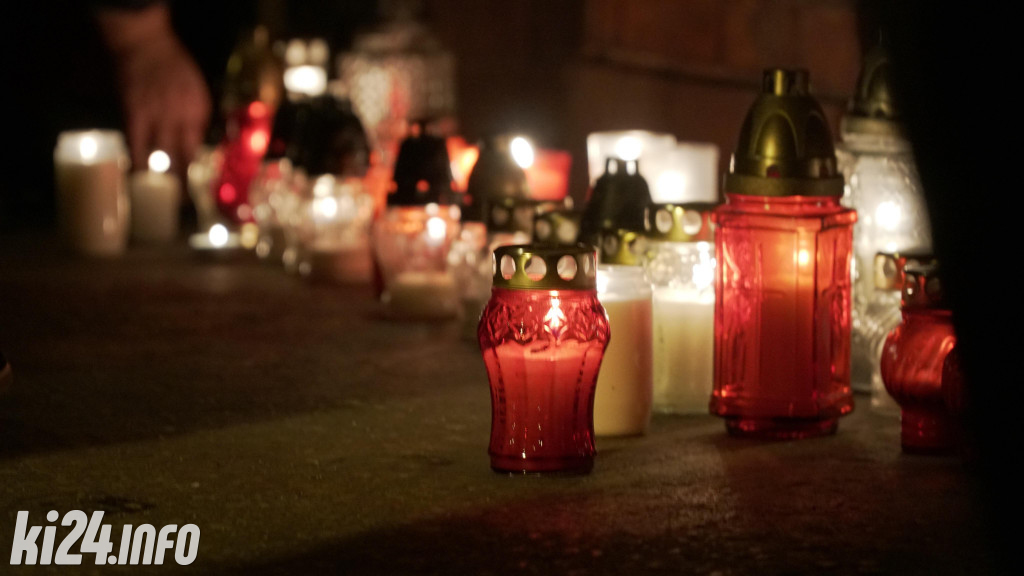 Wiec pamięci Pawła Adamowicza
