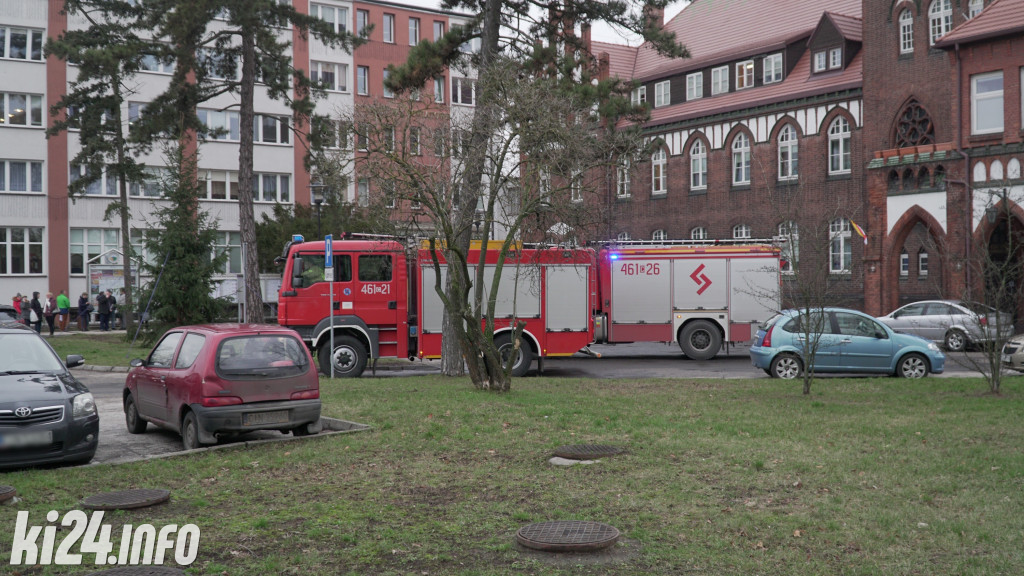 Alarm bombowy w ratuszu