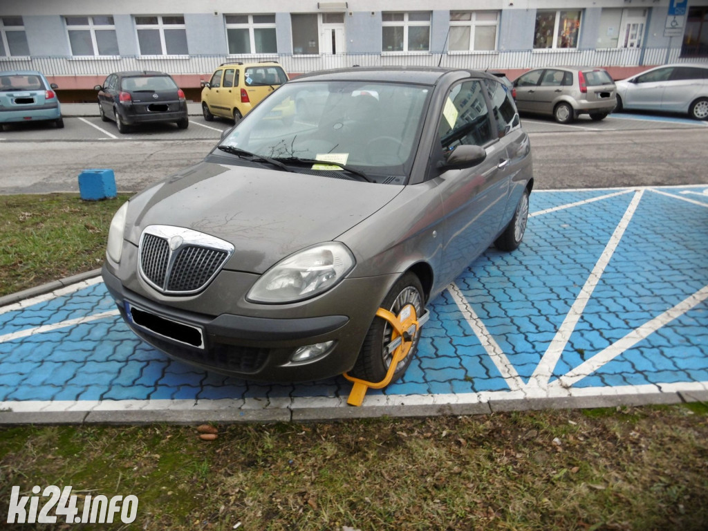 Mistrzowie parkowania po inowrocławsku